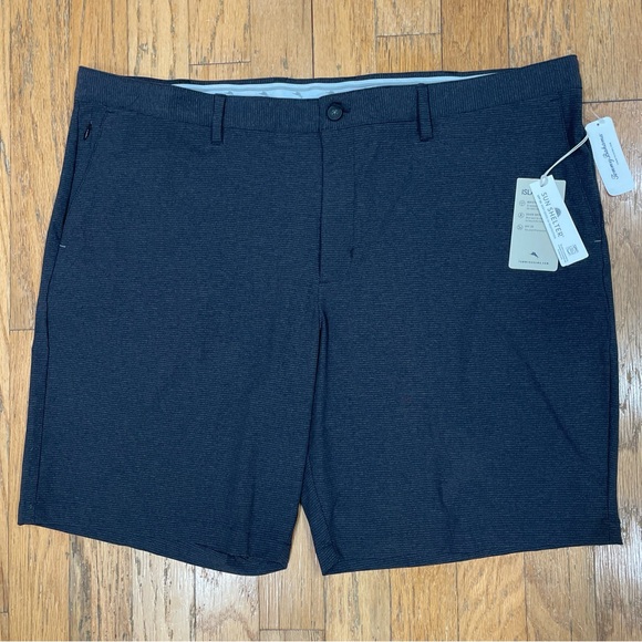 Tommy Bahama Other - Tommy Bahama Chip Shot Shorts Island Zone black, 46 LG NEW